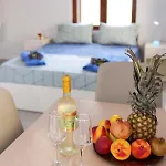 Apartman Apolafsi 1new With Kitchen Hriszí Aktí Haniá