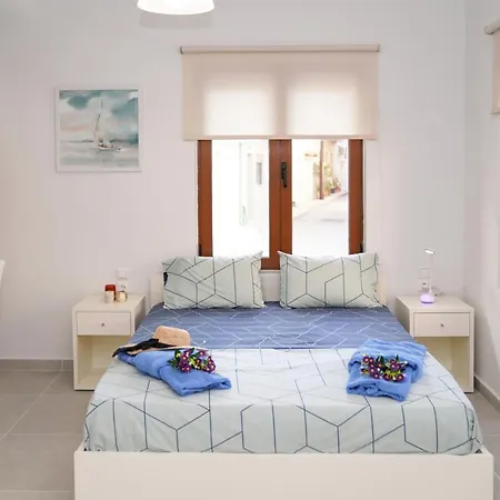 Apolafsi 1new With Kitchen Apartman Hriszí Aktí Haniá